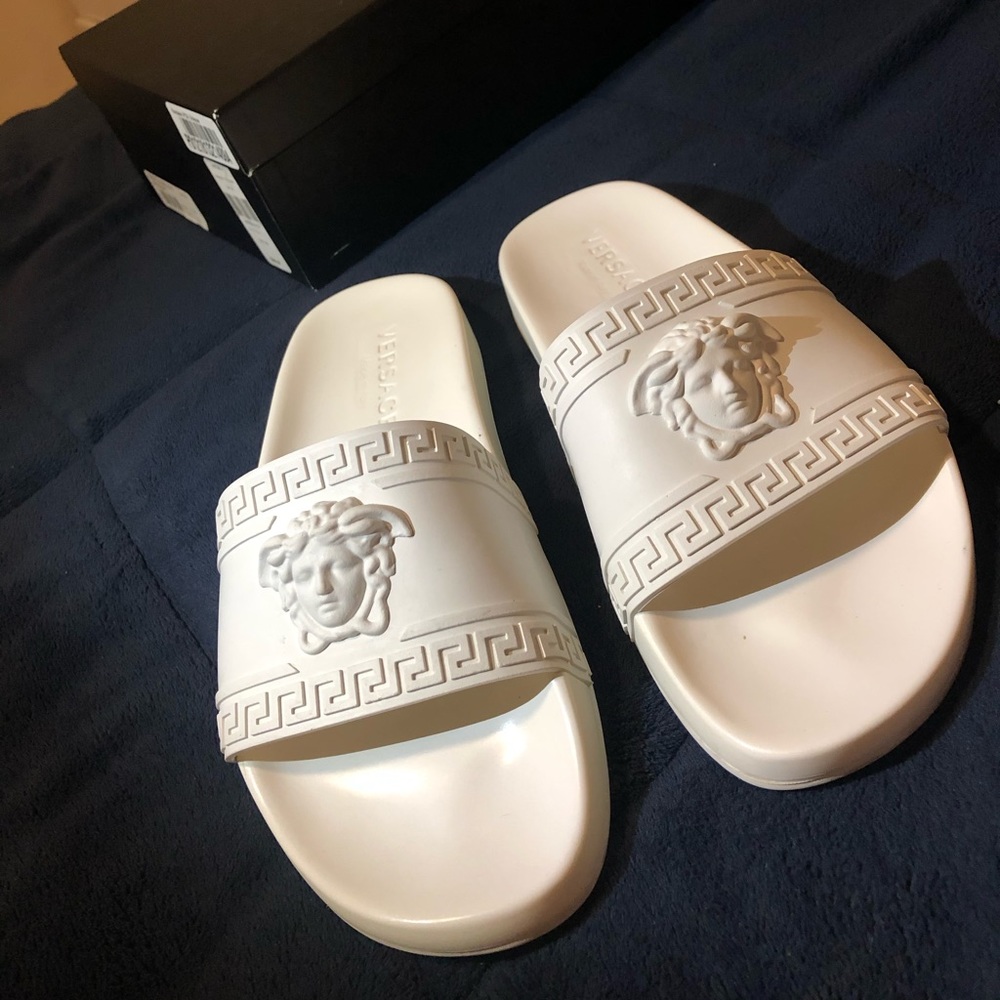 Versace Slides  ✨
